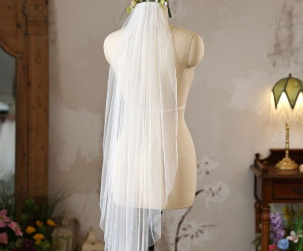 2 Scattered Pearl Veil